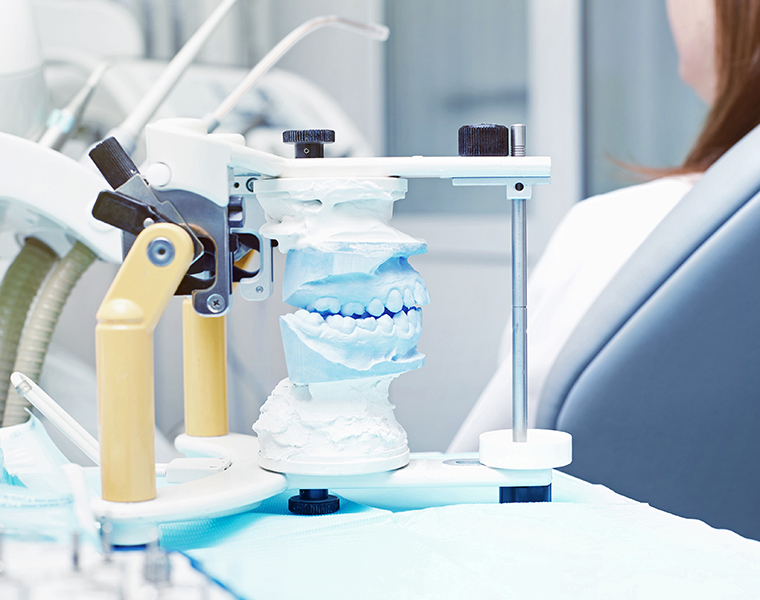 西馬込（大田区）の歯医者、なおい歯科クリニックの入れ歯治療