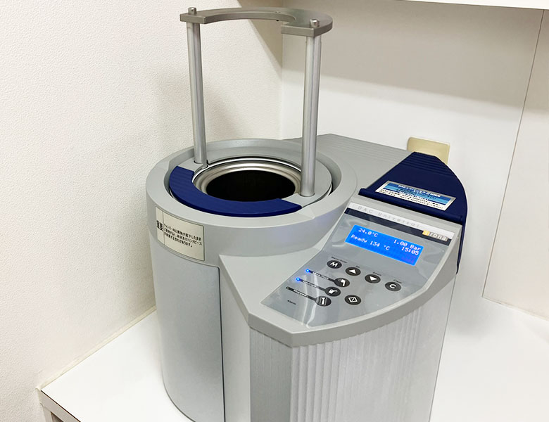 西馬込（大田区）の歯医者、なおい歯科クリニックのハンドピース専用滅菌器